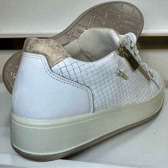 Igi & Co White Woven Leather Platform Sneakers Zip Side Gold Accents Sz Womens 7 - Picture 15 of 16